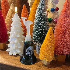 Avon Green Glass MOONWIND COLOGNE Bottle w/ White Deer Design